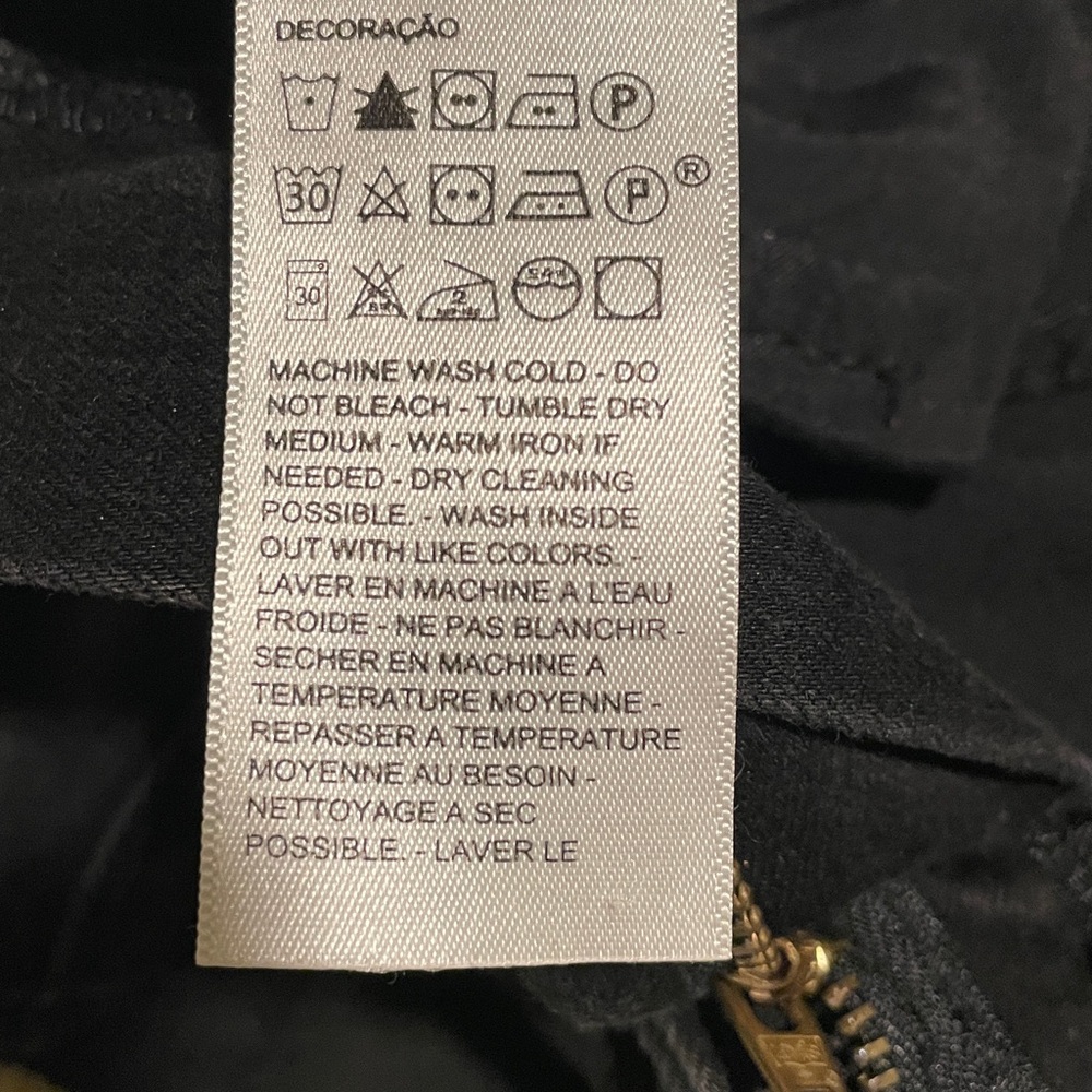 Levi's Black 724 High Rise Straight Jeans - Picture 5 of 6
